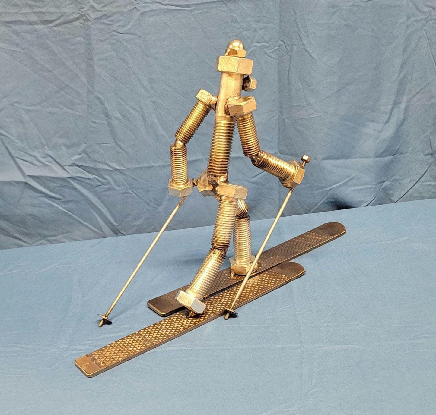 XL Cross Country Skier