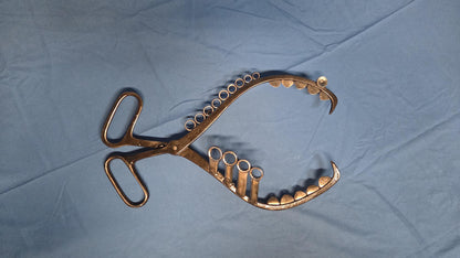 Ice Tong Ice Tong Paranoid Piranha with Wrench Fins